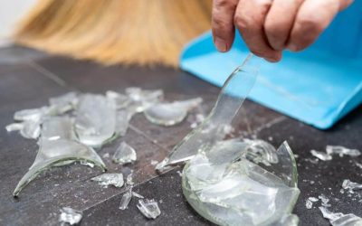 how to clean up broken glass safely